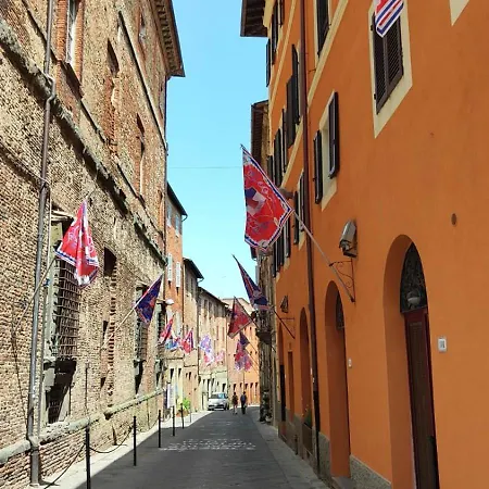 Casa Fiorello アパート